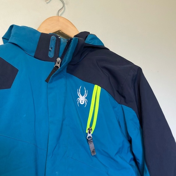 Spyder Blue and Navy Puffer Ski Snow Jacket for Outdoor Adventures - Picture 3 of 8